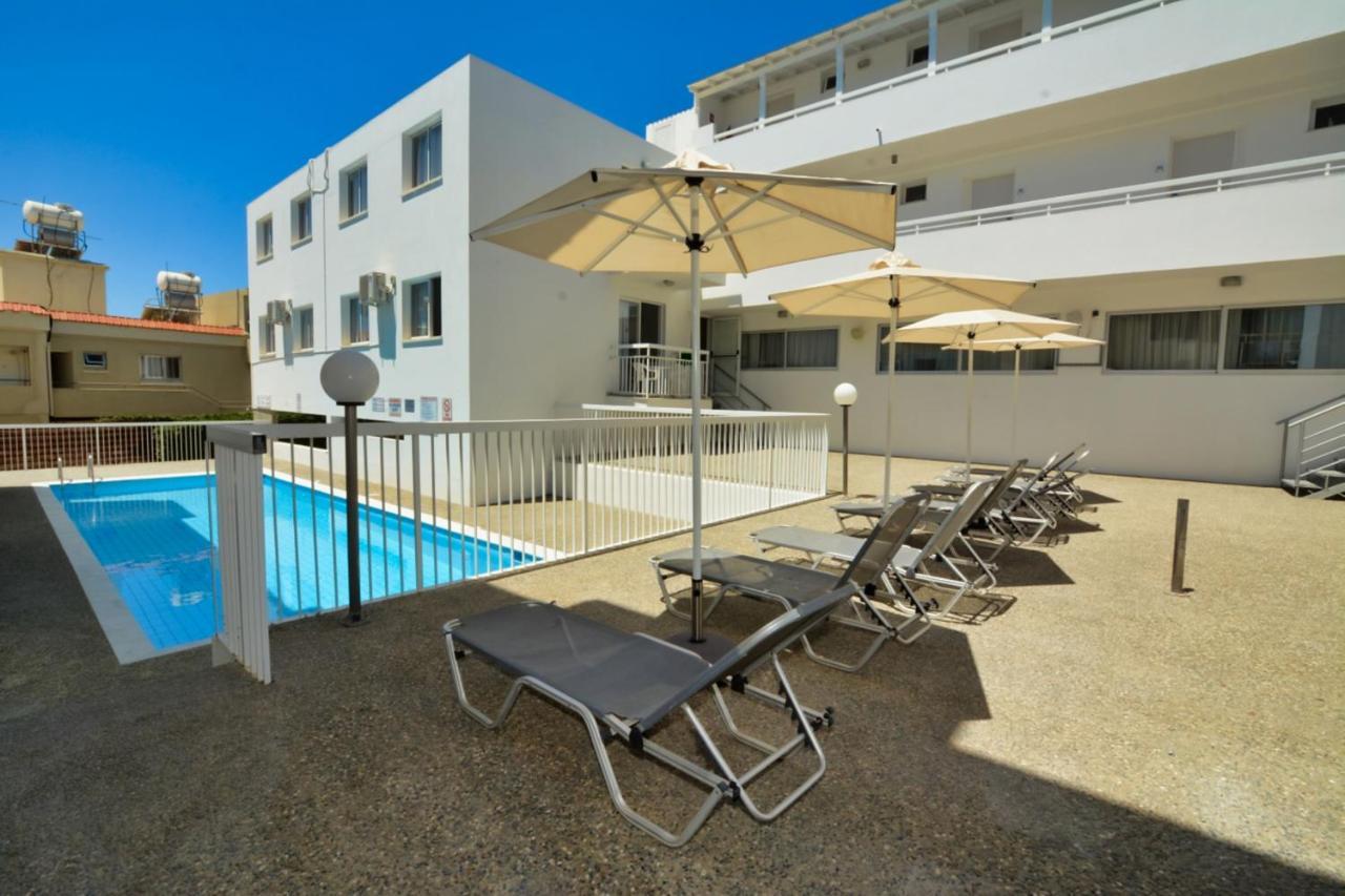 Barbara Hotel Apts Ayía Nápa Extérieur photo