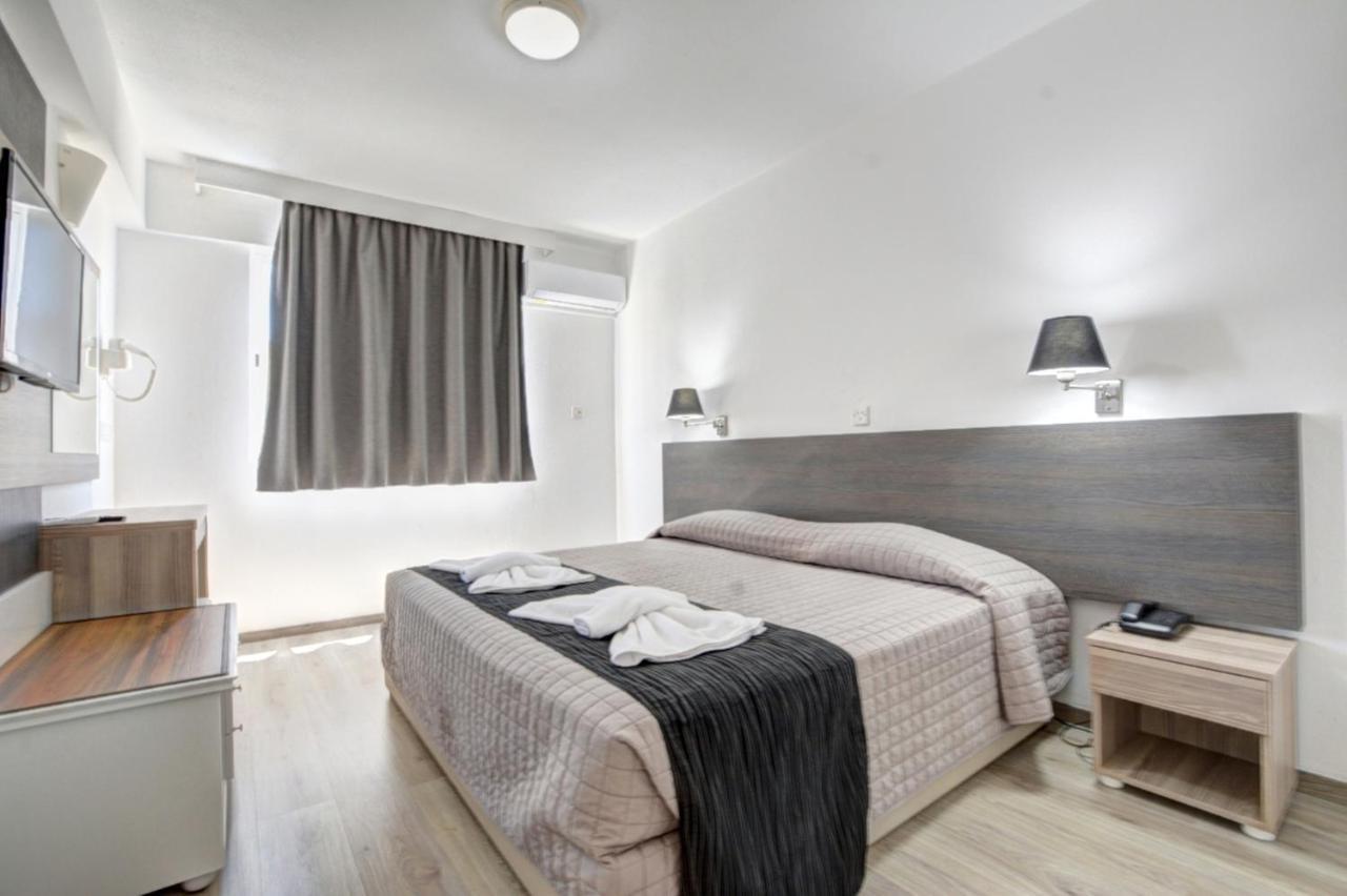 Barbara Hotel Apts Ayía Nápa Extérieur photo